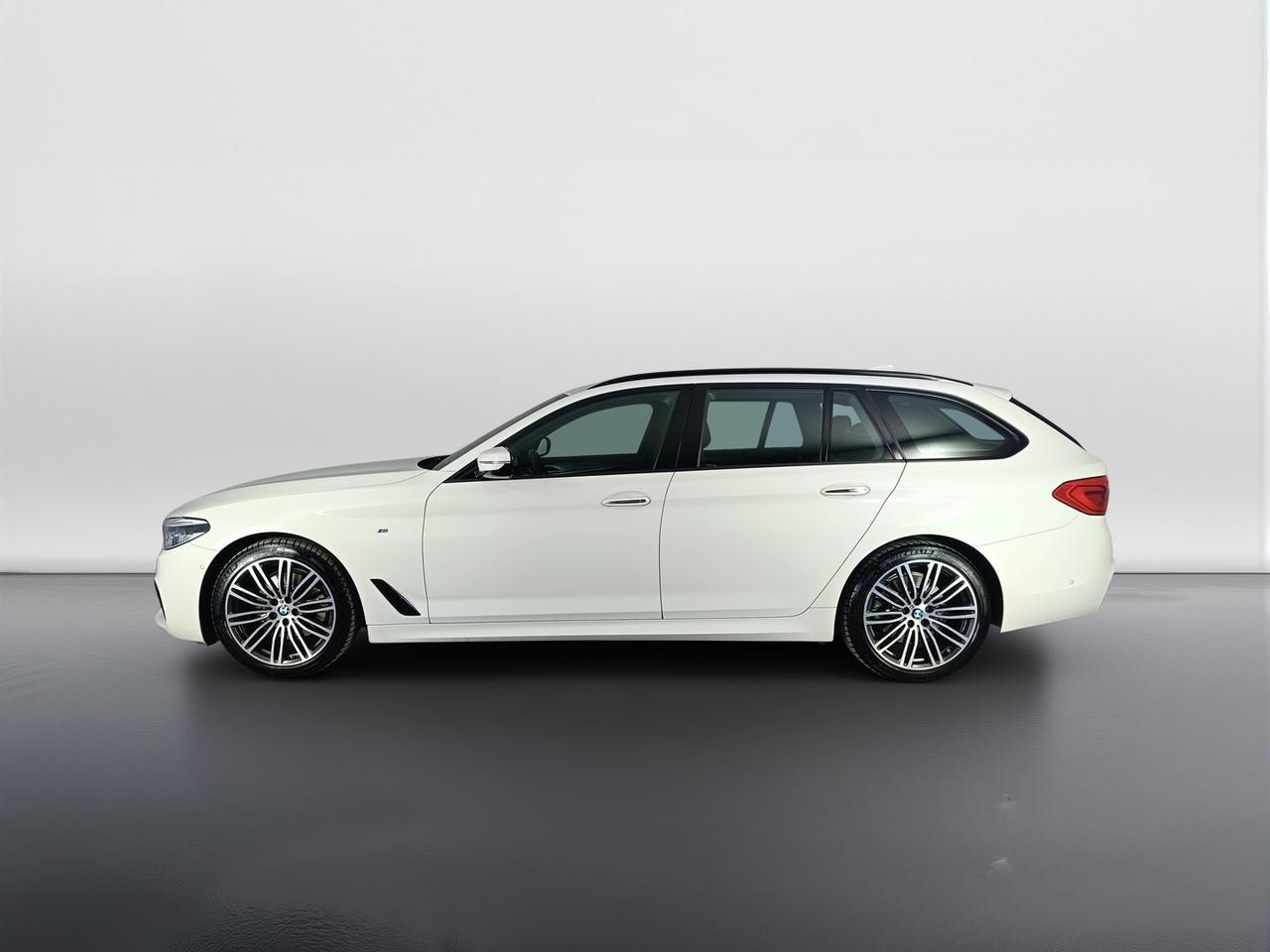 BMW Serie 5 G31 2017 Touring - 520d Touring xdrive Msport auto