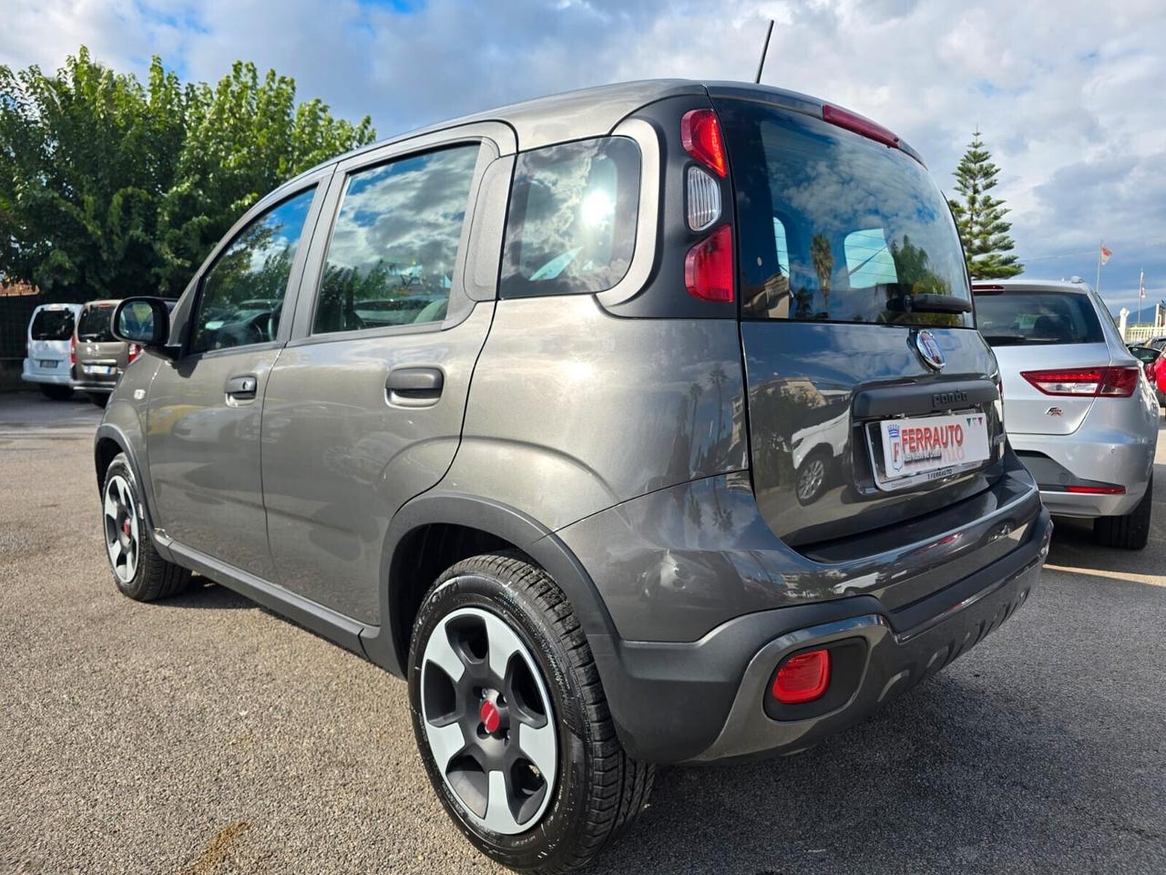 FIAT PANDA CROSS 1.0HYBRID 71CV GARANZIA 24MESI