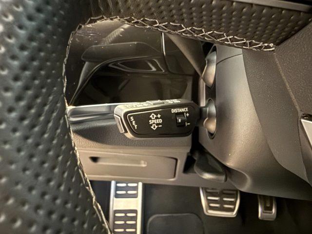 AUDI Q3 Sportback 40 TDI quattro S line Matrix Navi Camera