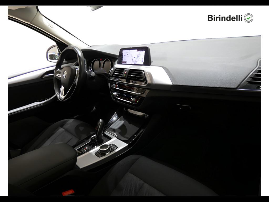 BMW X3 (G01/F97) - X3 sDrive18d Business Advantage