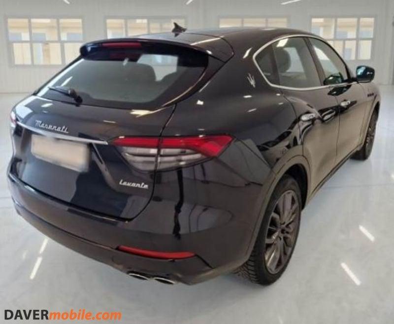 Maserati Levante Levante 2.0 mhev GT 330cv auto