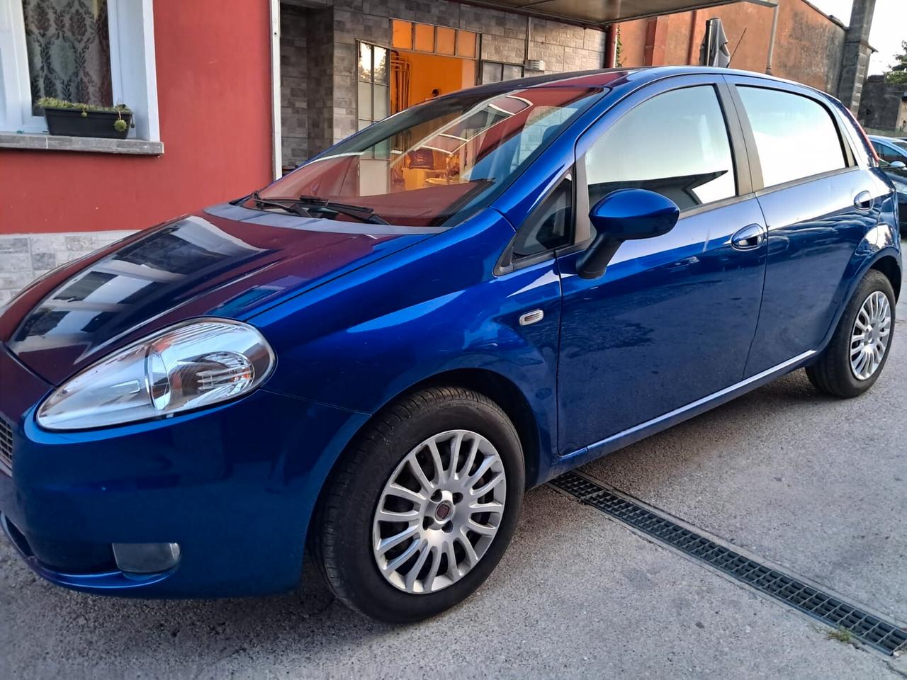 Fiat Grande Punto 1.4 GPL 5 porte Dynamic neopatentati