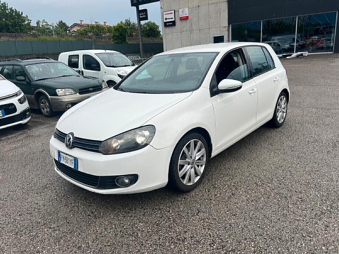 Volkswagen Golf 1.6 TDI DPF 5p. Highline2010