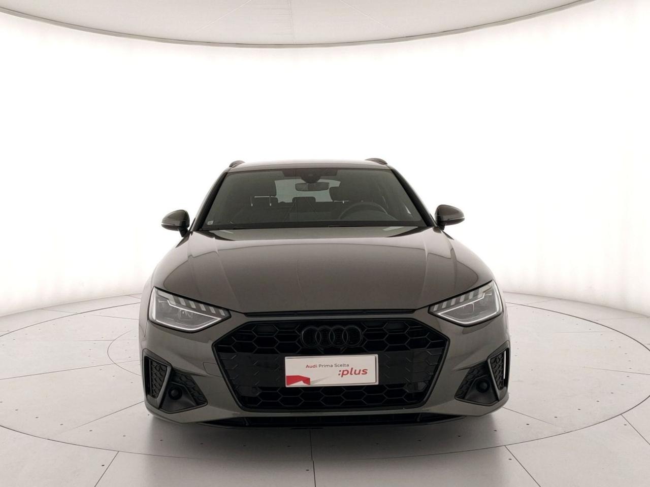 Audi A4 avant 35 2.0 tdi mhev s line edition 163cv s-tronic