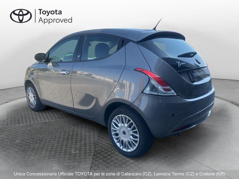 Lancia Ypsilon Ypsilon 1.2 69 CV 5 porte Silver