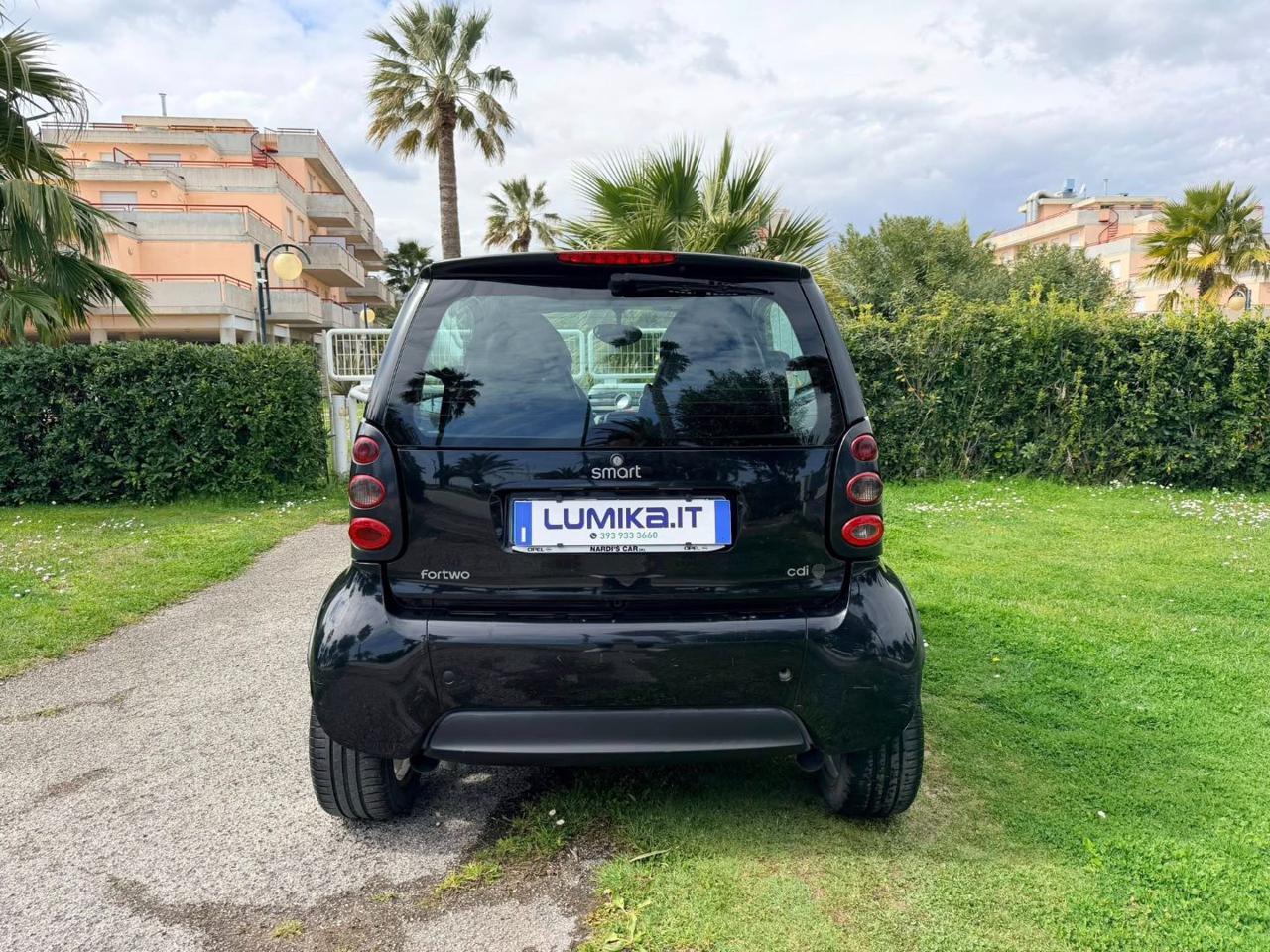 Smart fortwo coupe Fortwo 0.8 cdi Smart&Pulse