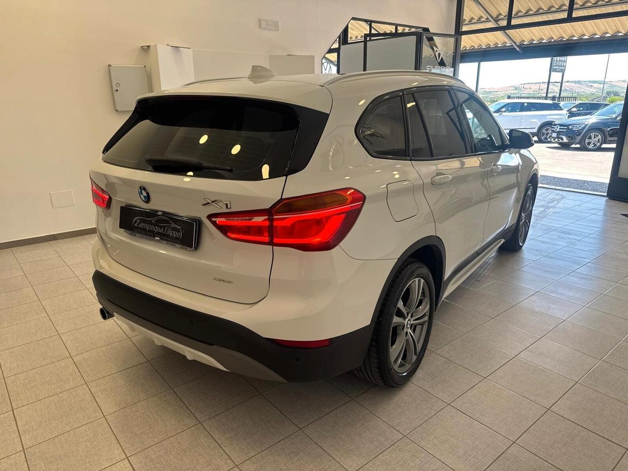 Bmw X1 sDrive18d Sport 150cv Auto - 2016