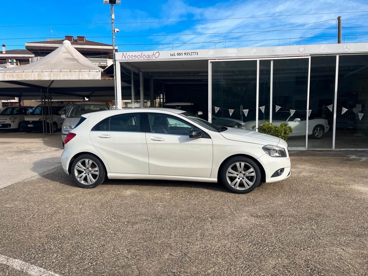 Mercedes-benz A 180 A 180 d Executive