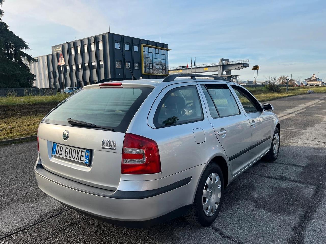 Skoda Octavia 1.6 Wagon