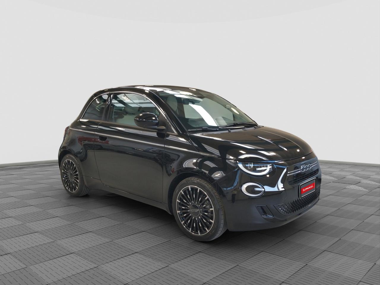 FIAT 500 (2020--->) 500 Berlina Hybrid La Prima