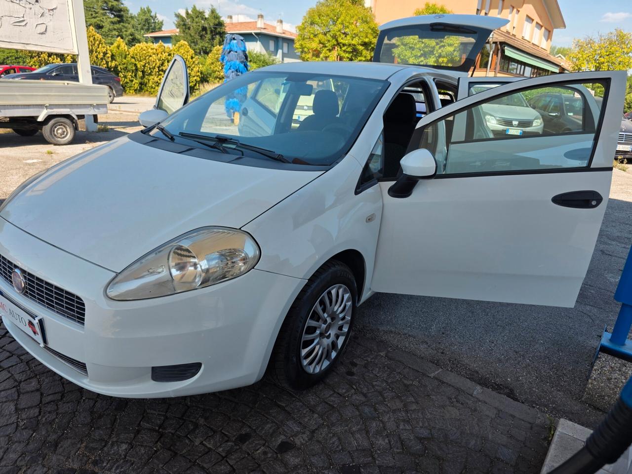 Fiat Grande Punto 1.3 MJT 75 CV 5 porte Autocarro 4posti Van