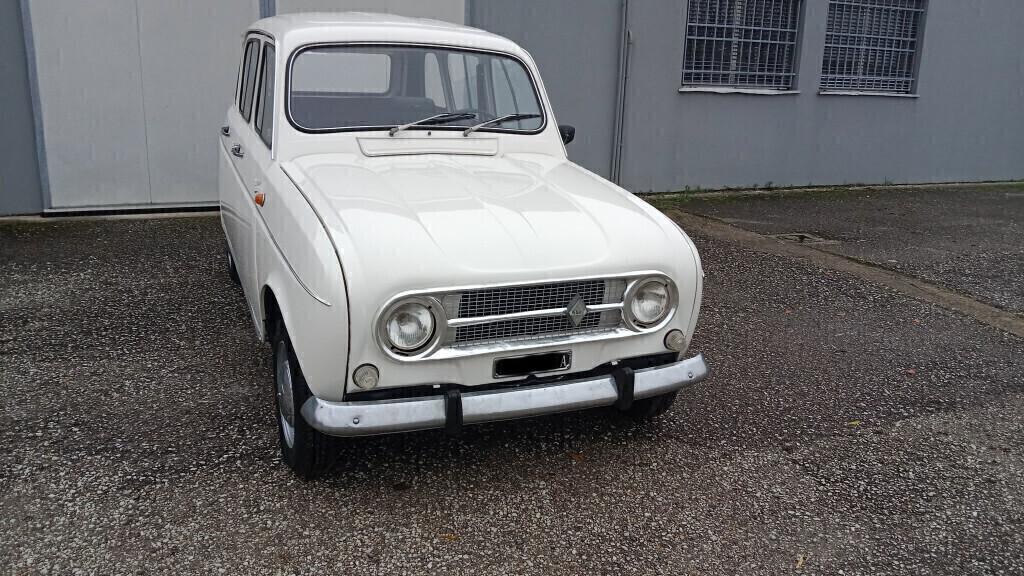 Renault R 4 - 850 c.c. Export