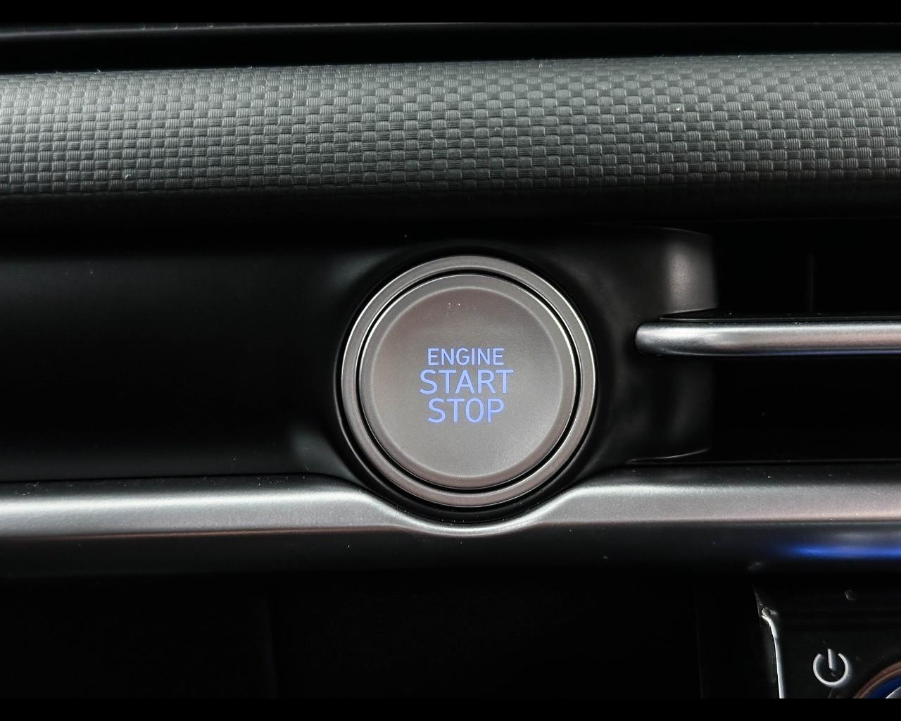 HYUNDAI TUCSON PE 1.6HEV AT 2WD BUSINESS