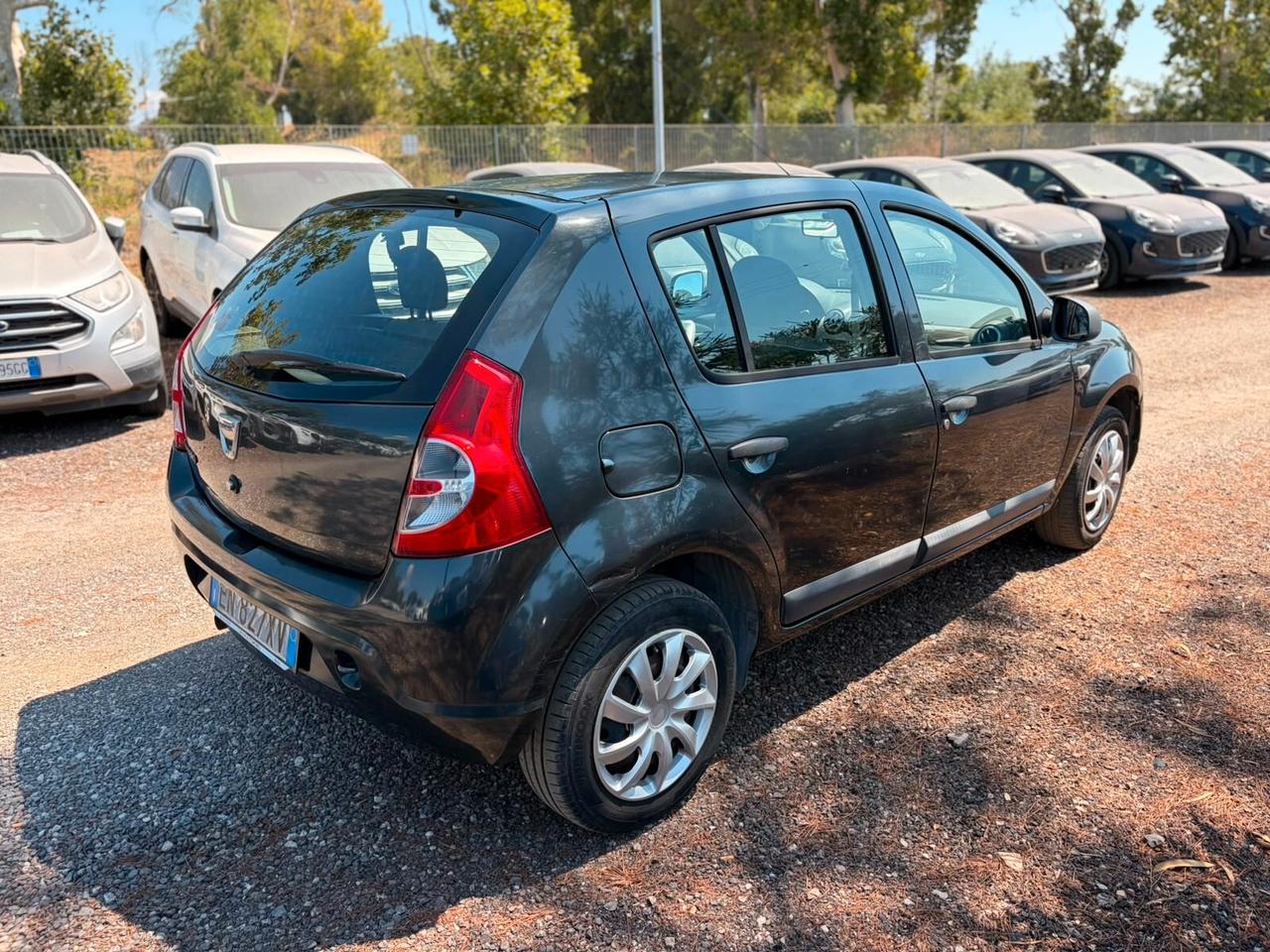 Dacia Sandero 1.2 16V GPL 75CV Embleme
