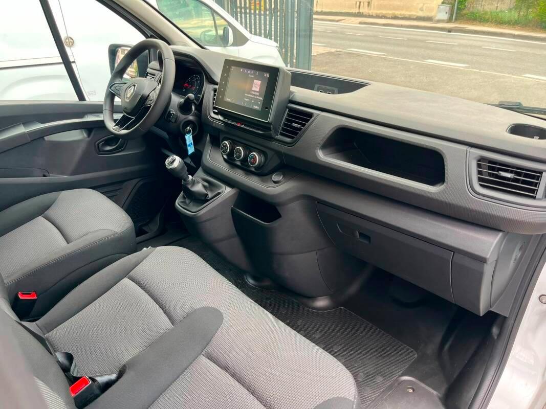 Renault Trafic T29 2.0 dci 110cv L1H1 Start