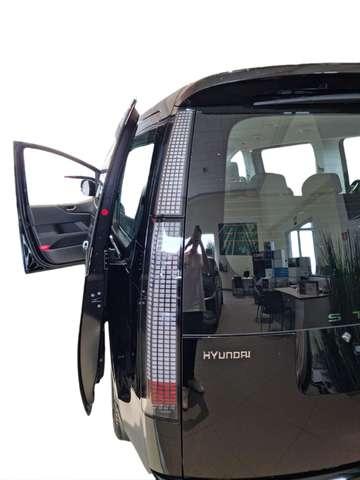 Hyundai STARIA 1.6 HEV AT 2WD 9 posti Wagon Km0