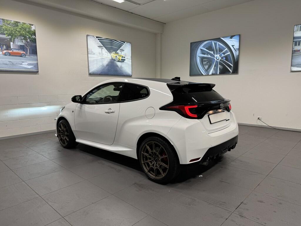 Toyota GR Yaris 1.6 turbo GR Circuit 4WD
