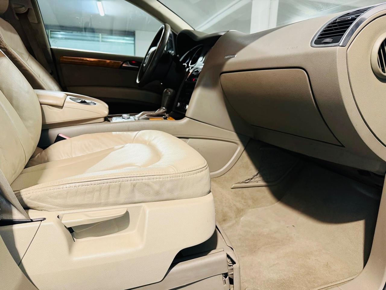 Audi Q7 3.0 TDI 233 CV quattro*AUTOMATICA*7 POSTI*GANCIO TRAINO*