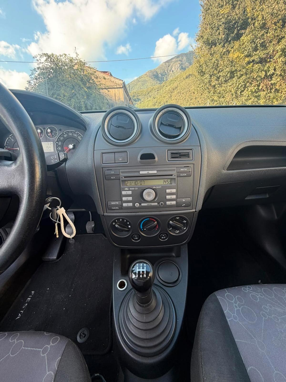 Ford Fiesta 1.4 Diesel 68CV