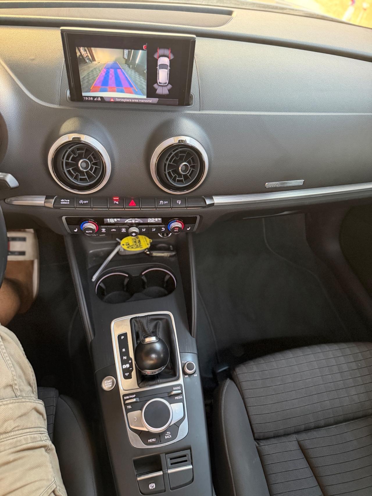 Audi A3 TDI 116 CV Sport Full
