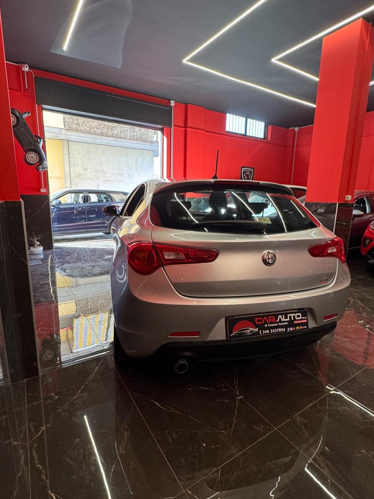 Alfa Romeo Giulietta 1.4 Turbo MultiAir con impianto a metano