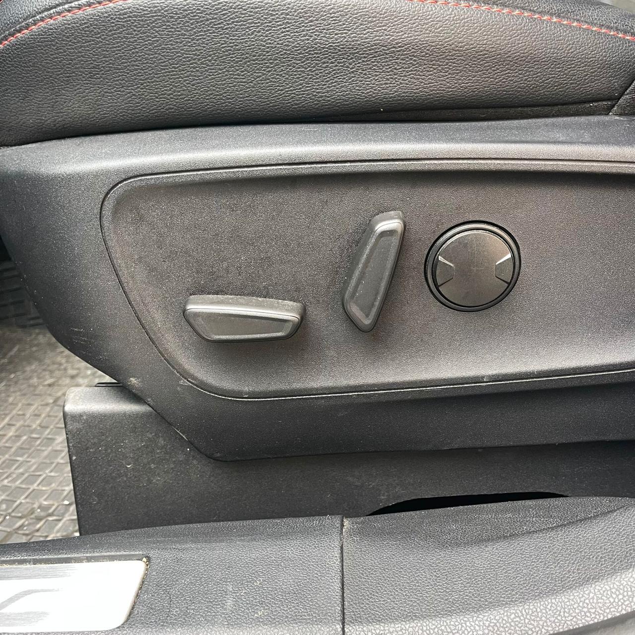 Ford Kuga 1.5 EcoBlue 120 CV aut. 2WD ST-Line