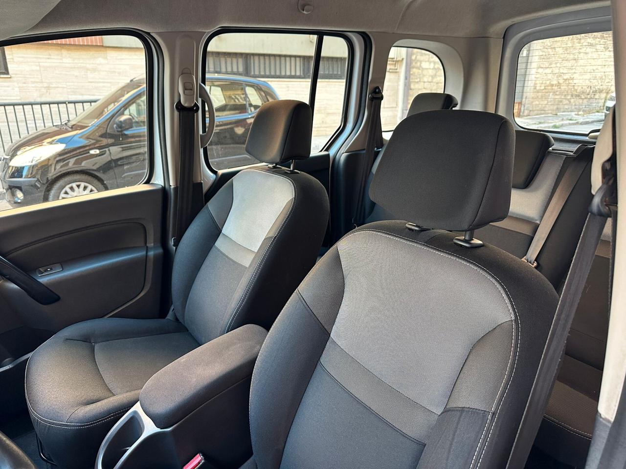 Renault Kangoo 1.5 dCi 95CV 5 porte N1 Limited