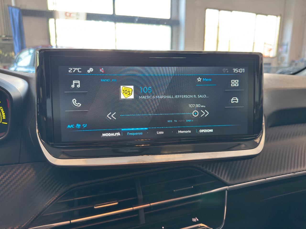 Peugeot 208 Hybrid 110 e-DCS6 Style