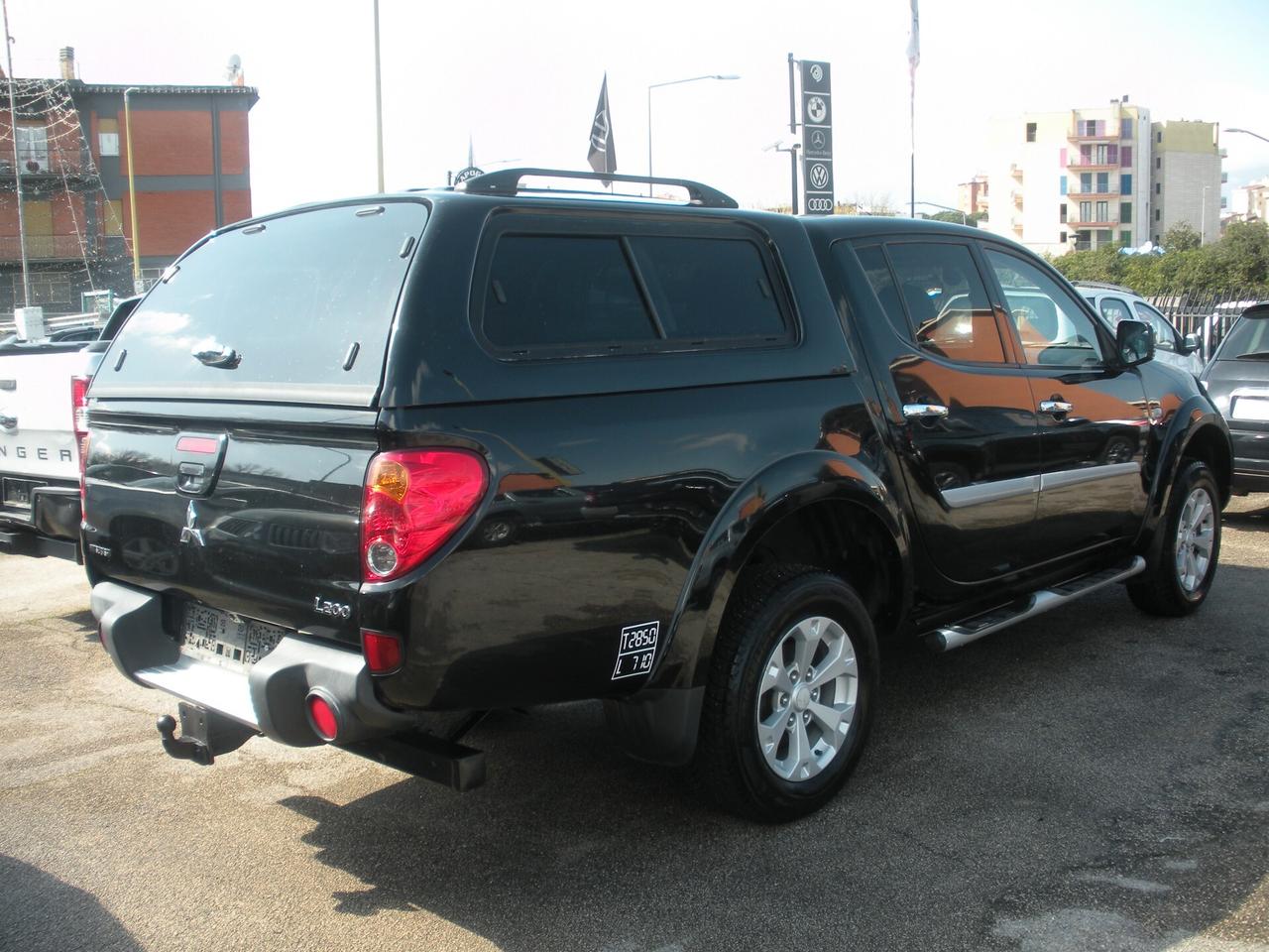 Mitsubishi L200 2.5 DI-D/178CV DC Intense Plus DPF super select