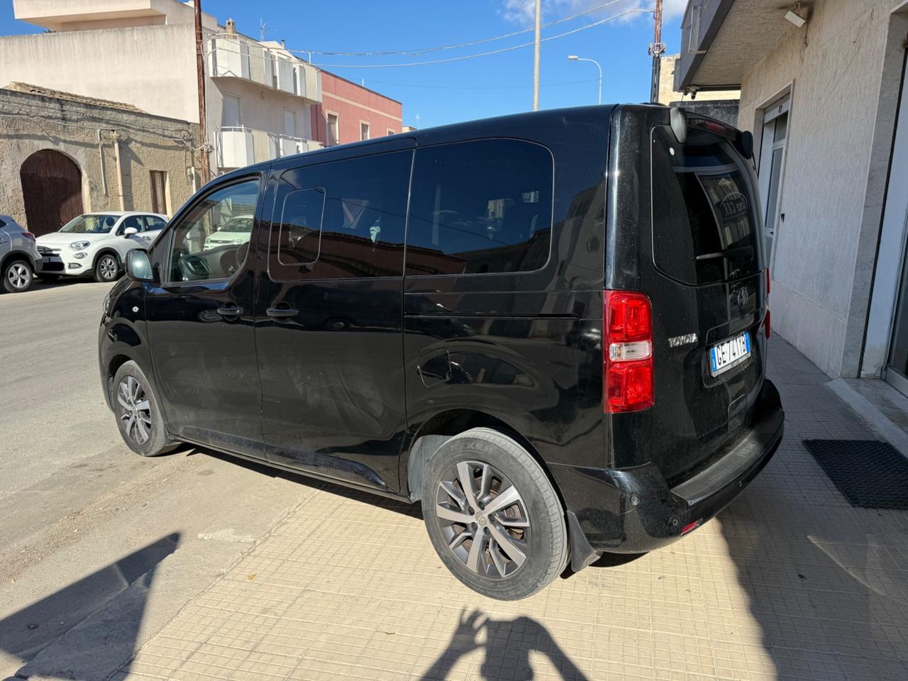 Toyota Proace Verso 1.5D L0 D Luxury