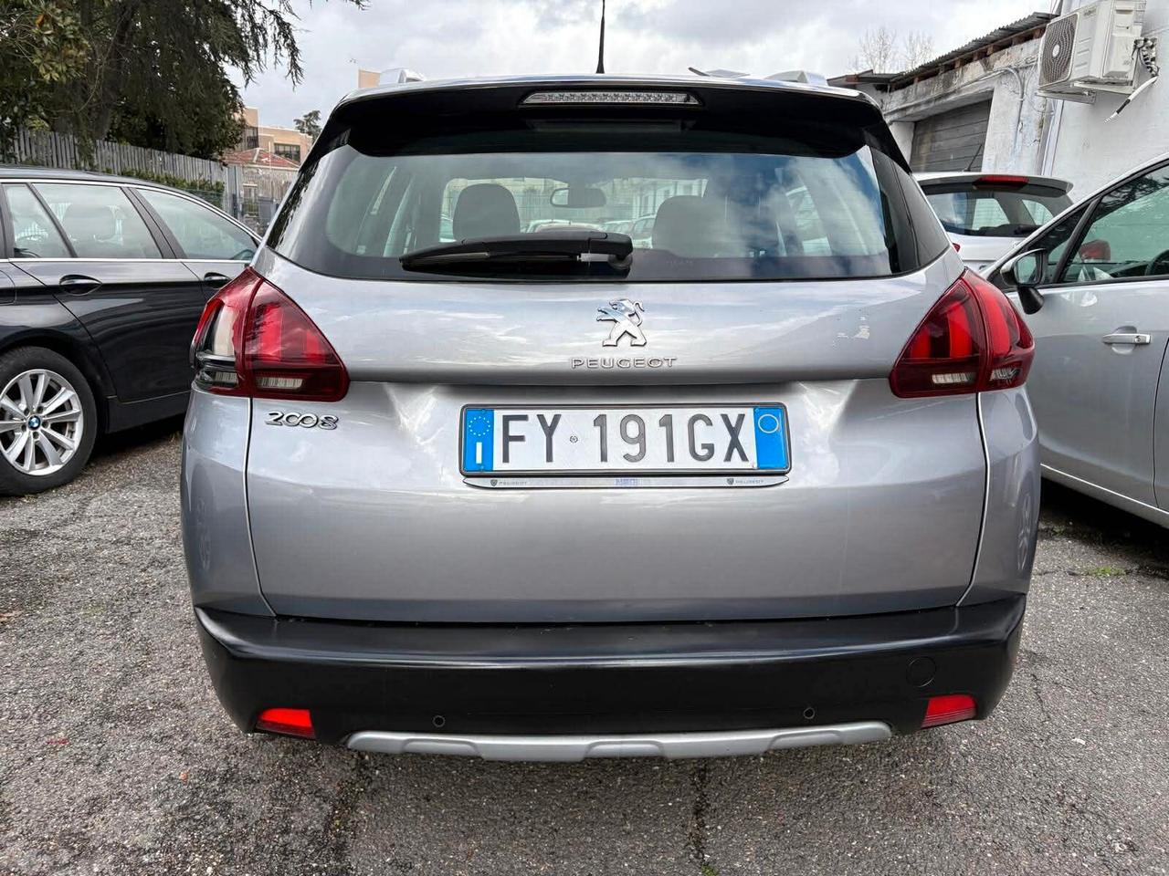 Peugeot 2008 PureTech 82 S&S Allure