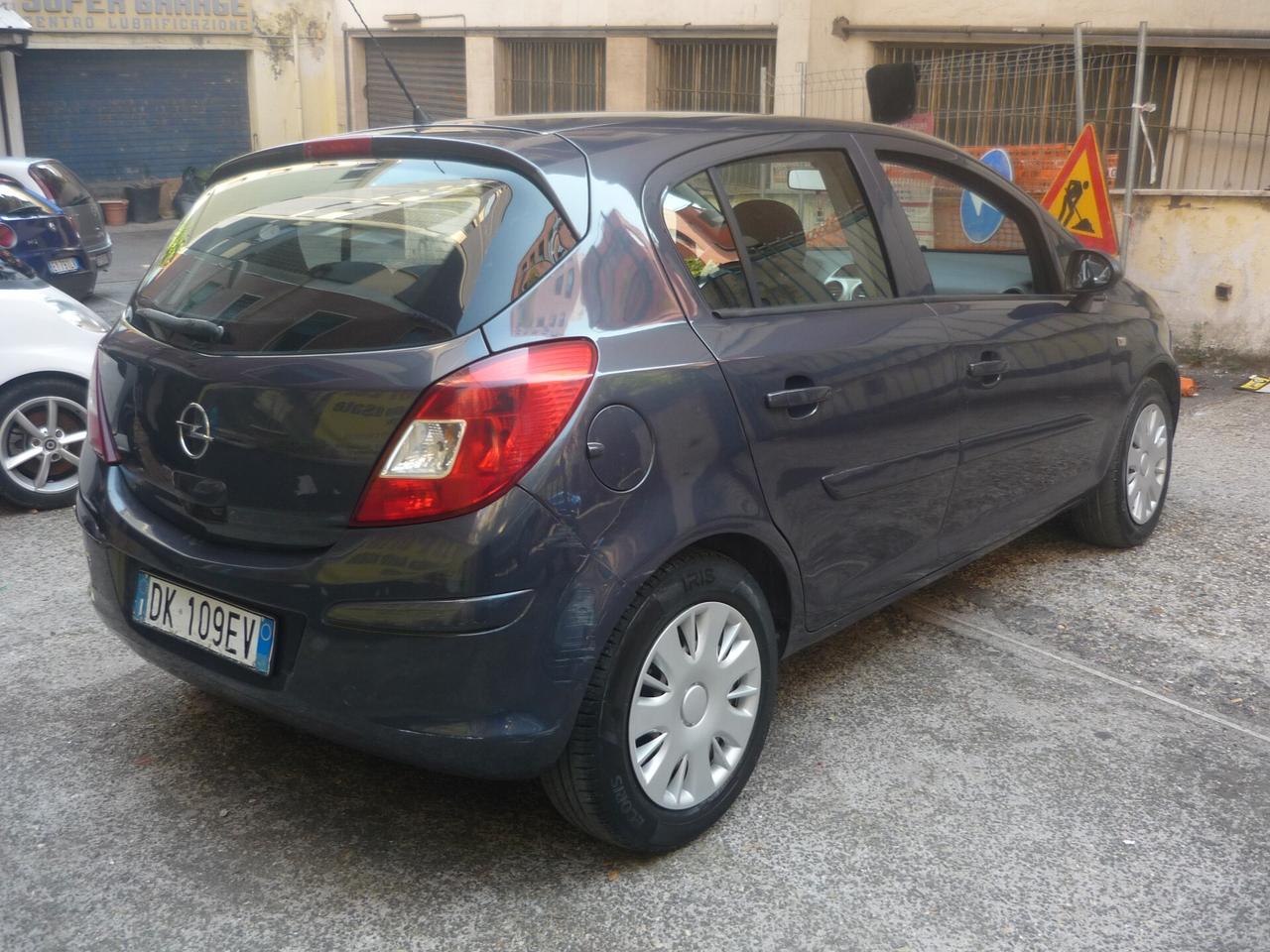 Opel Corsa 1.3 CDTI 75CV 5 porte Cosmo