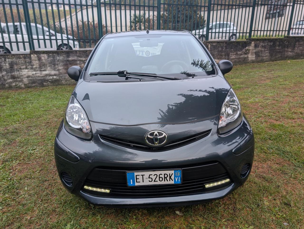 Toyota Aygo 1.0 12V VVT-i 3 porte Lounge Connect UNICO PROPR. TAGL. CERT.