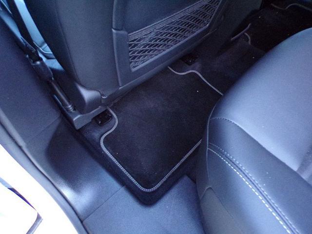 PEUGEOT 3008 Hybrid 145 e-DCS6 GT