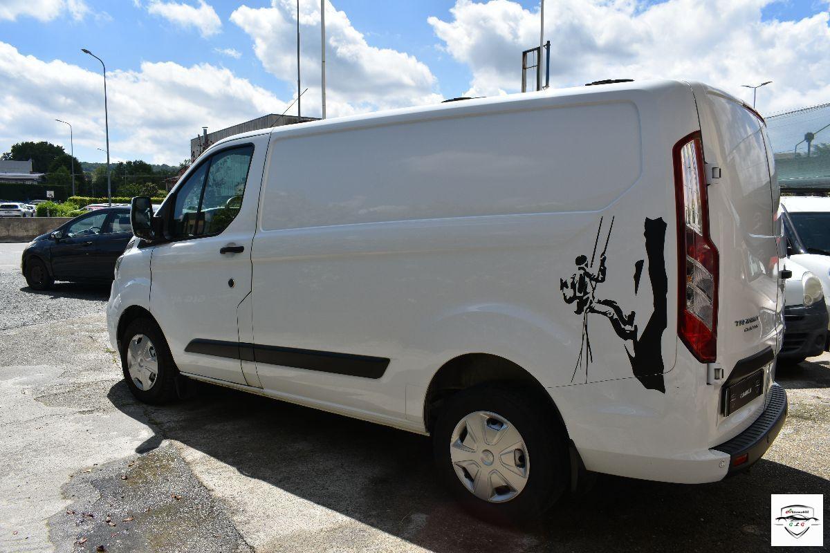 FORD TRANIT CUSTOM 170 CV L1 H1 HYBRID
