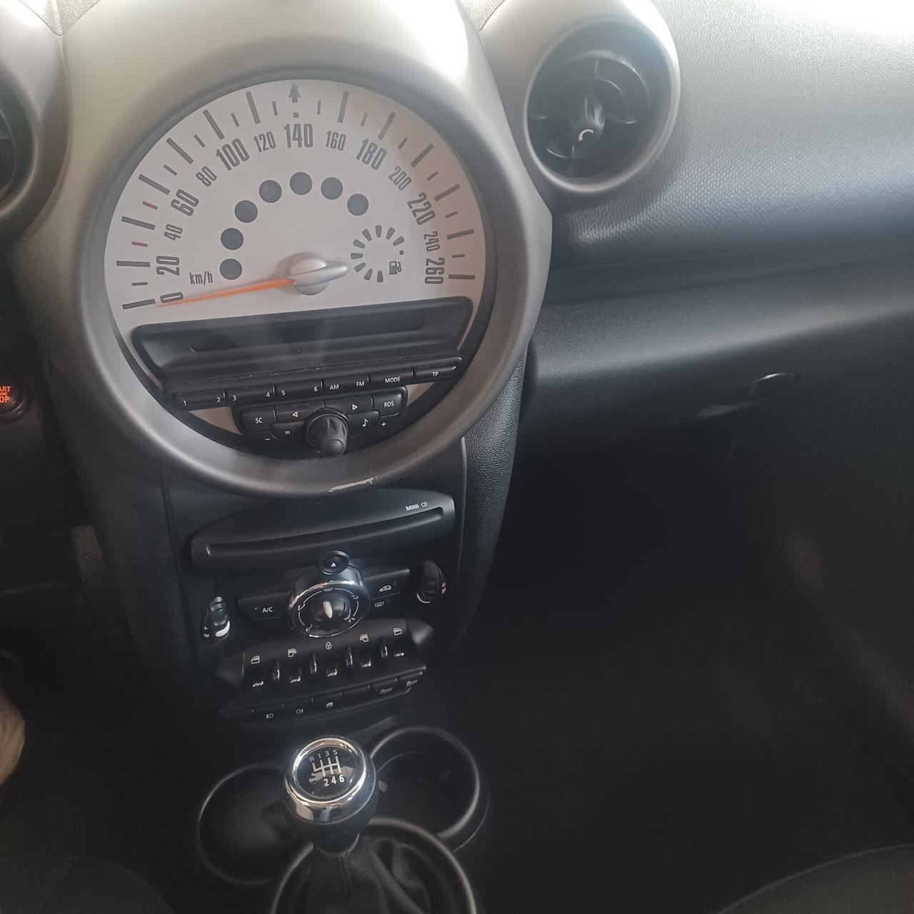 150.338 COUNTRYMAN 1.6 TDI PER NEOPATENTATI
