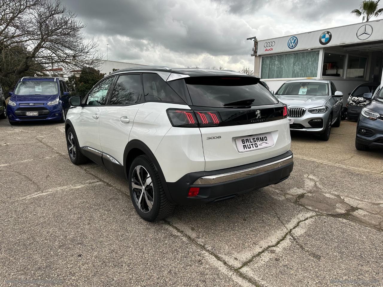PEUGEOT 3008 ALUURE PACK DISTRIBUZIONE SOSTITUITA