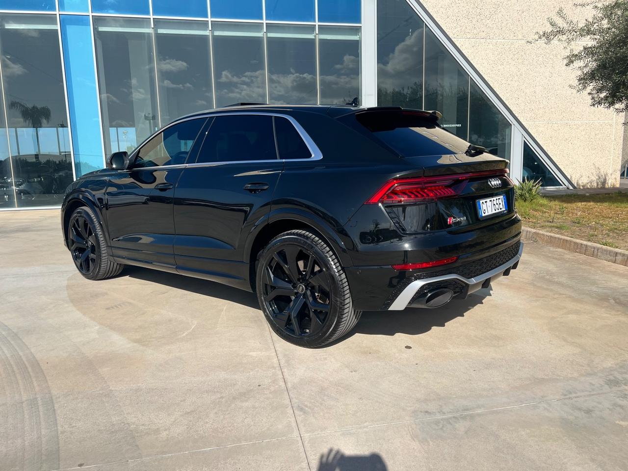 Audi RS Q8 4.0 mhev possibilità noleggio no scoring
