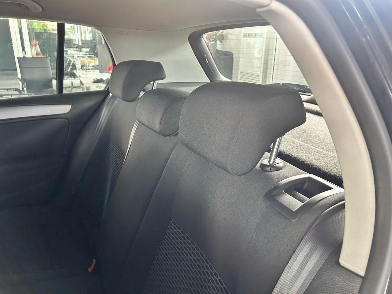 Volkswagen Golf 1.4 5p. United