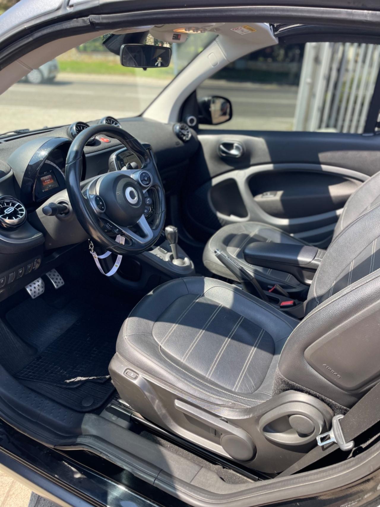 Smart ForTwo 90 0.9 Turbo twinamic cabrio Brabus edition