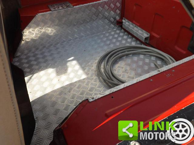 JEEP Wrangler 2.5 Laredo in ordine di carrozzeria e meccanica