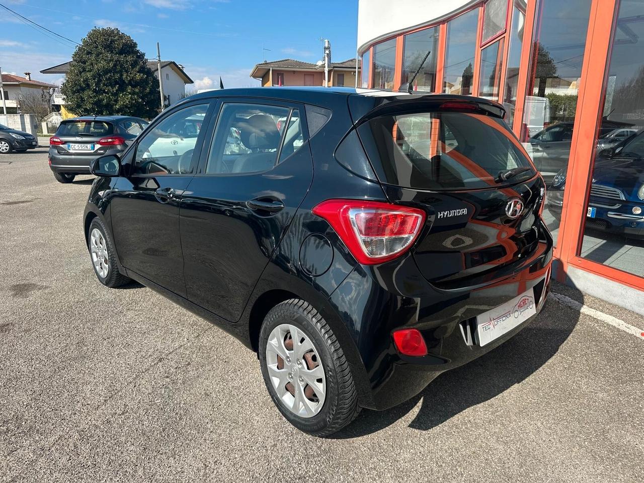 Hyundai i10 1.0 MPI Login