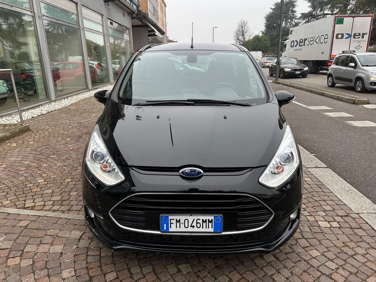 Ford B-Max 1.5 TDCi 75 CV Business Titanium