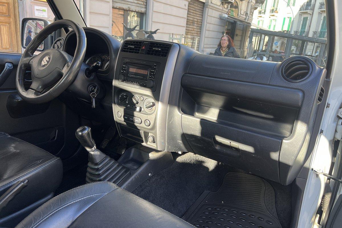SUZUKI Jimny 1.5 DDiS cat 4WD JLX