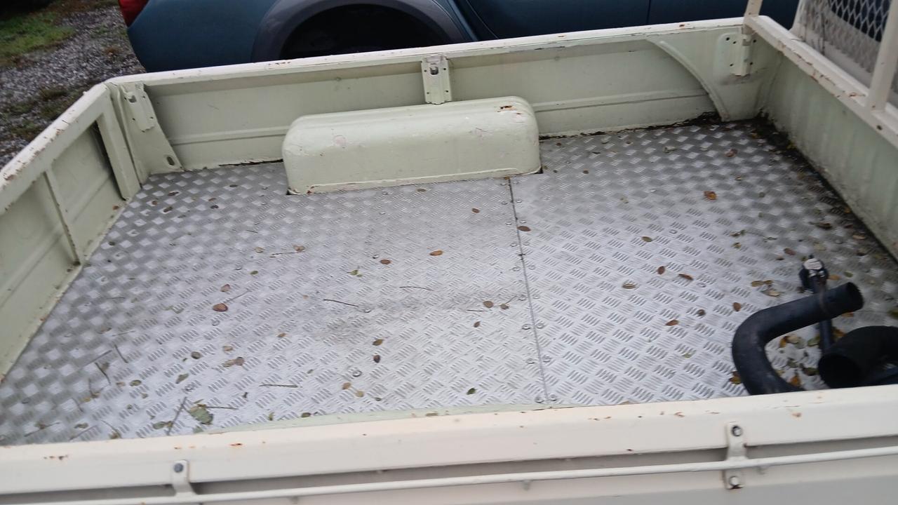 Peugeot 504 testa da fare