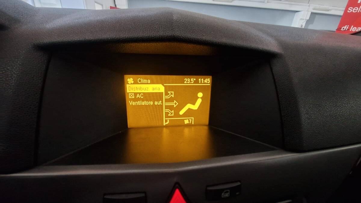 Opel Astra 1.7 cdti Cosmo 5p