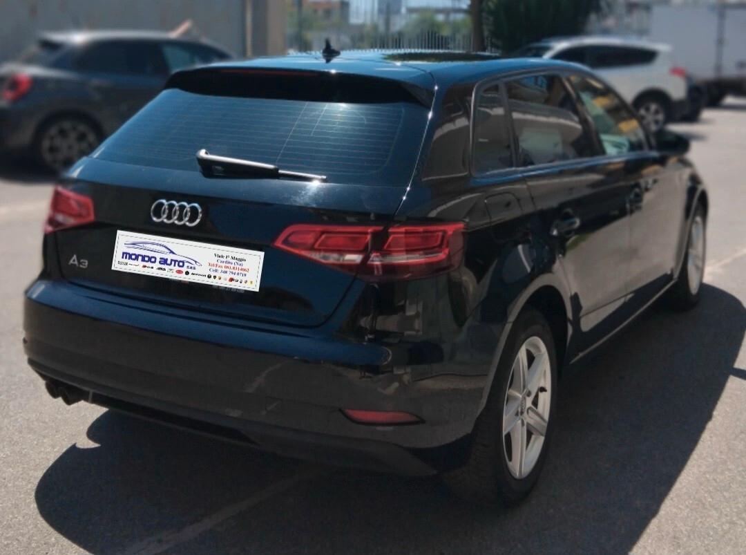 Audi A3 SPBK 2.0 TDI 150 CV S-TRONIC SPORT
