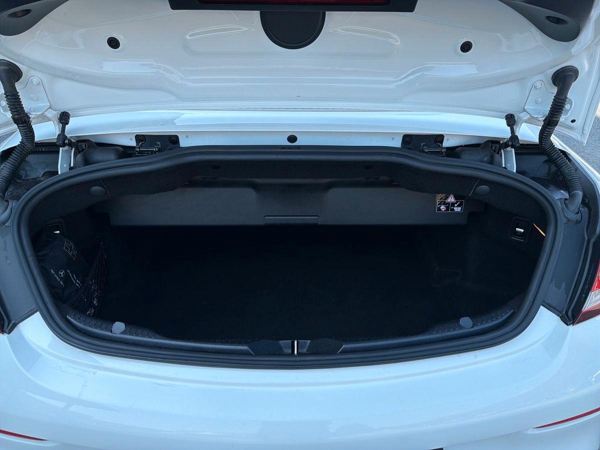 Mercedes-Benz C Cabrio 180 Premium