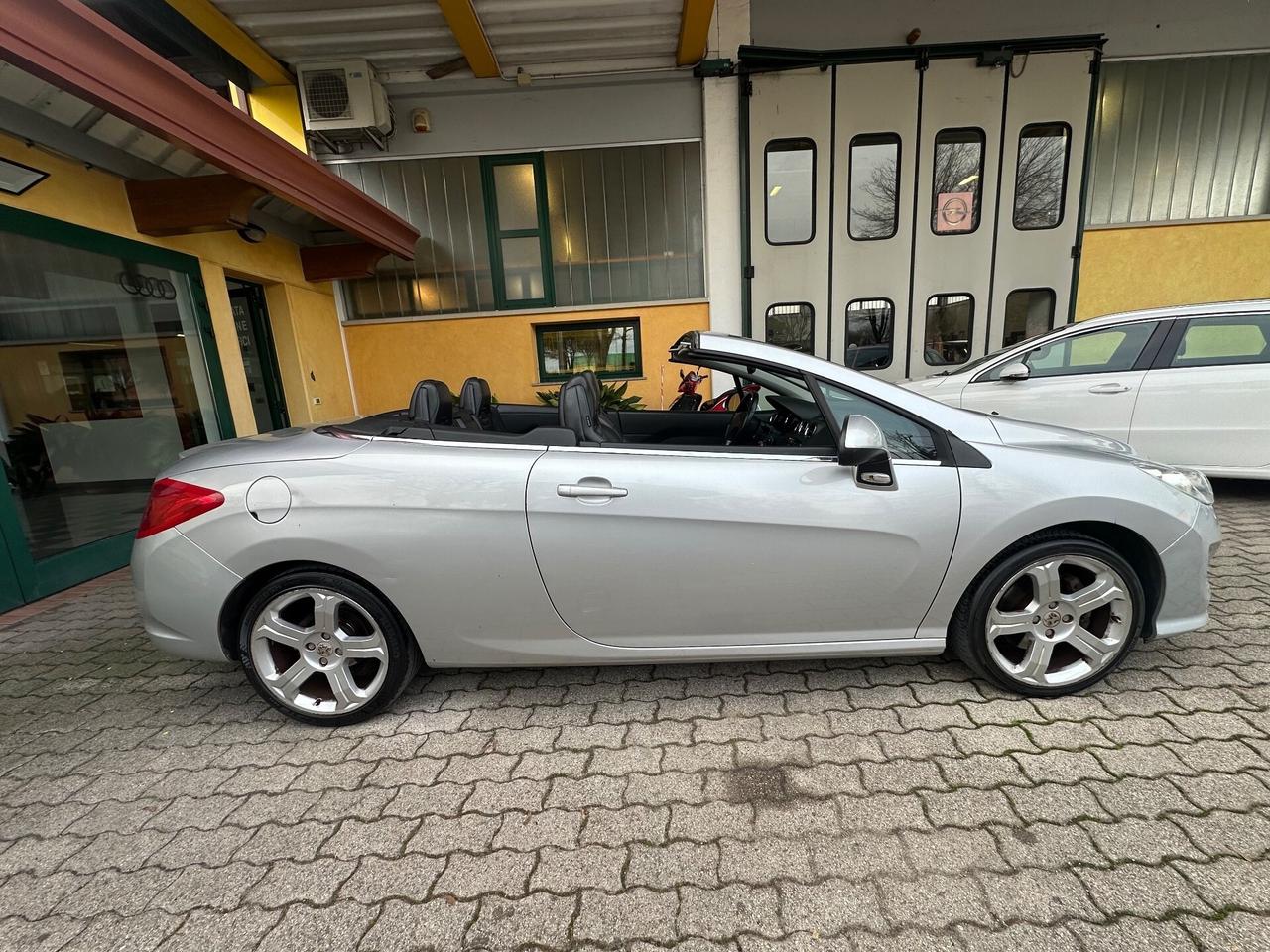 Peugeot 308 2.0 HDi 140CV CC