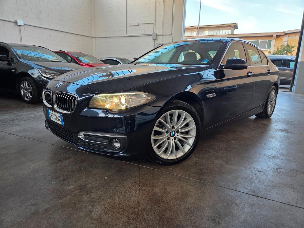 Bmw 520 520d xDrive Luxury